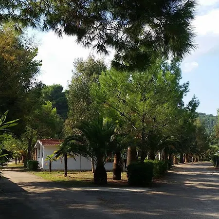 Villaggio Turistico Grotta Dell'acqua