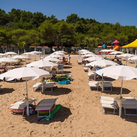 Parco vacanze Villaggio Turistico Grotta Dell'acqua