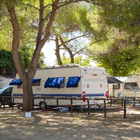 Villaggio Turistico Grotta Dell'acqua Parco vacanze 3*